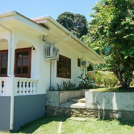 Ogumka, Self Catering , Beoliere, Mahe Hotel วิกตอเรีย ภายนอก รูปภาพ